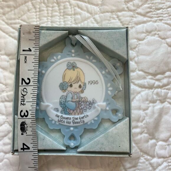 Precious moments vintage 1995 friendship ornament ￼ - Picture 4 of 4